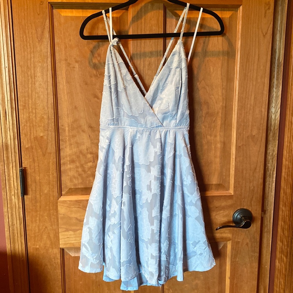 BNWT BUT BROKEN Lulu’s dusty blue skater dress size XL